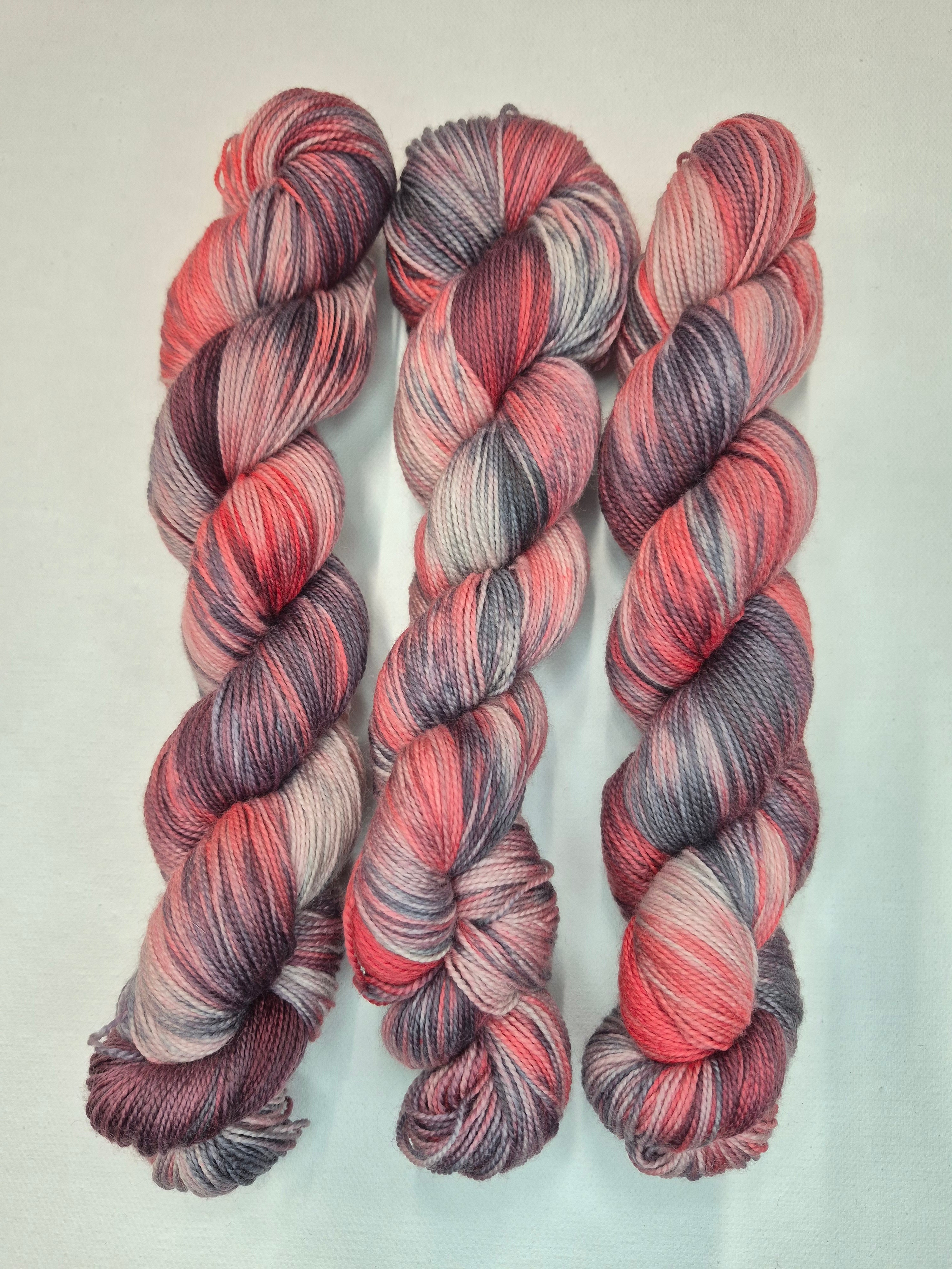 Salty Raspberry - Sokkagrunnur